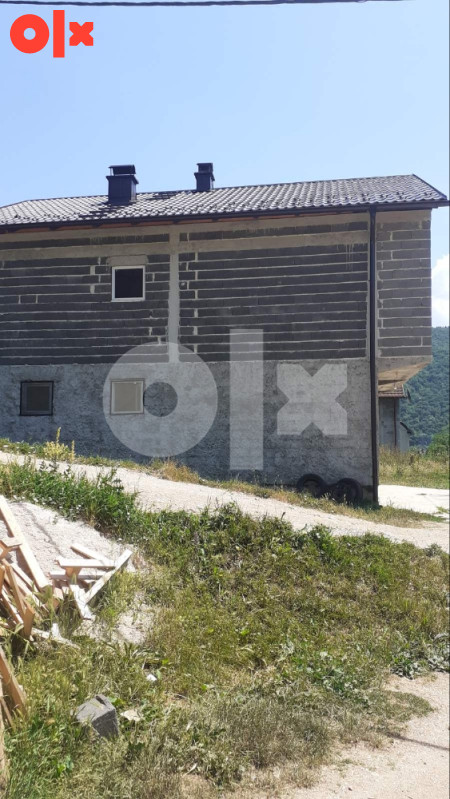 Kuca garaza 3