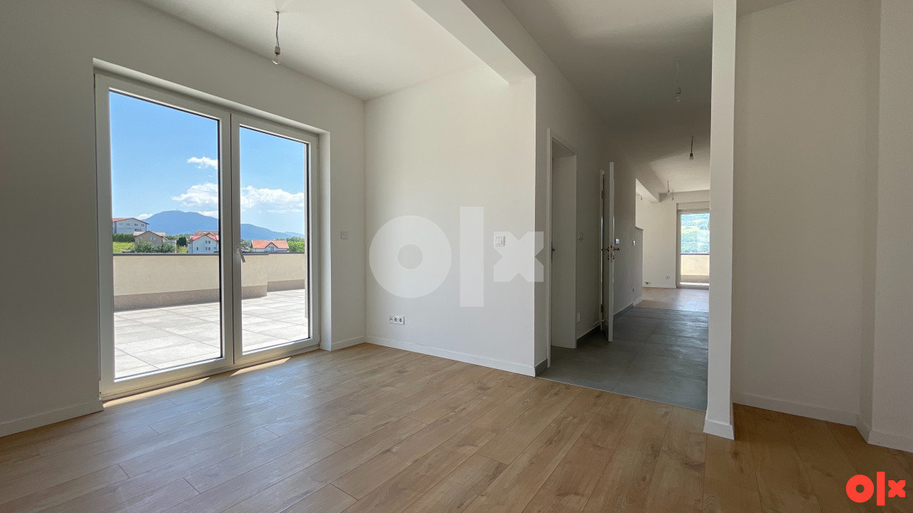 Penthouse 180 kvadrata Poljine Hills 9