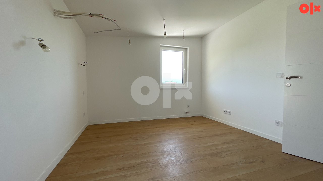 Penthouse 180 kvadrata Poljine Hills 13