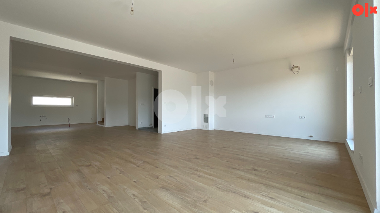 NOVOGRADNJA Penthouse 164 kvadrata POLJINE HILLS