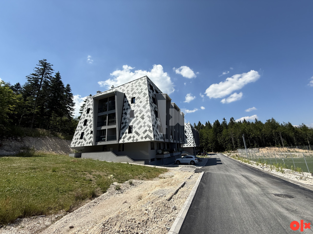APARTMAN NA BJELAŠNICI SA PARKINGOM 40m2 - sportski centar