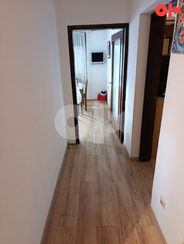 Prodajem dvosoban stan 57m2 , Prijedor 7