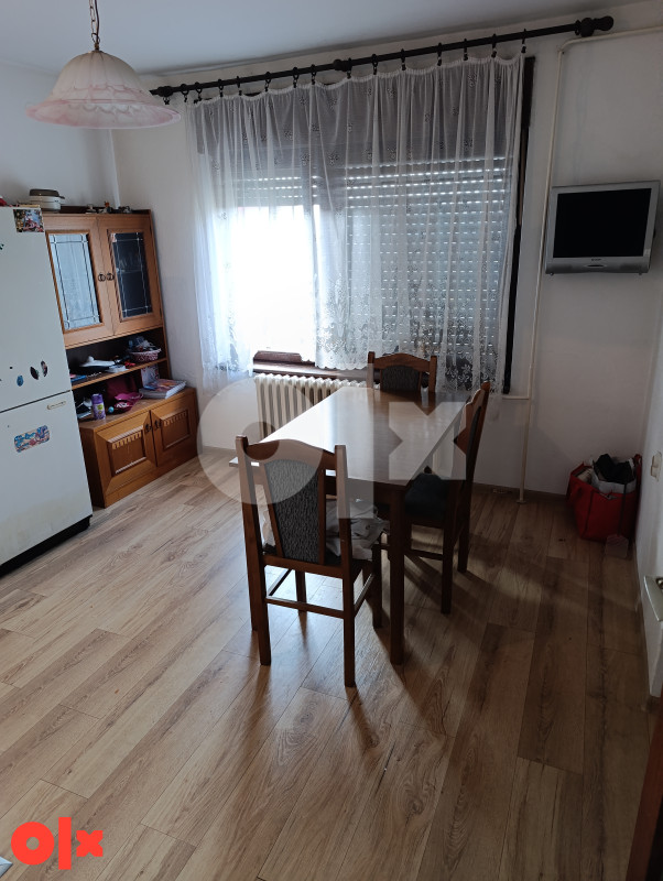 Prodajem dvosoban stan 57m2 , Prijedor 8