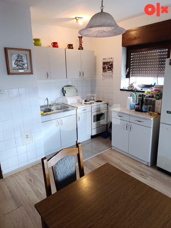 Prodajem dvosoban stan 57m2 , Prijedor 9