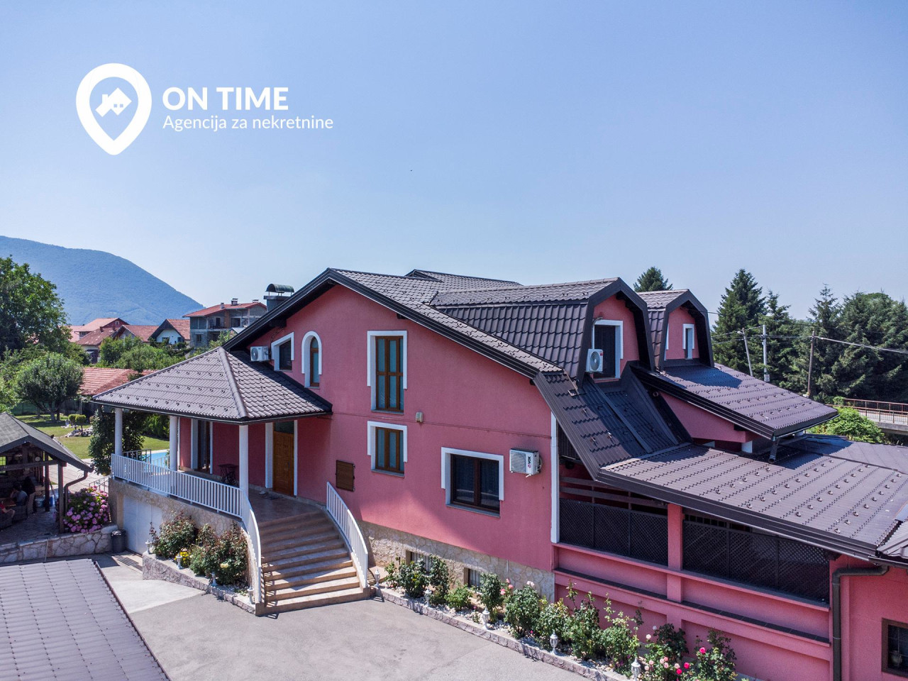 ON TIME prodaje: Kuća sa bazenom, Otes - Ilidža 23