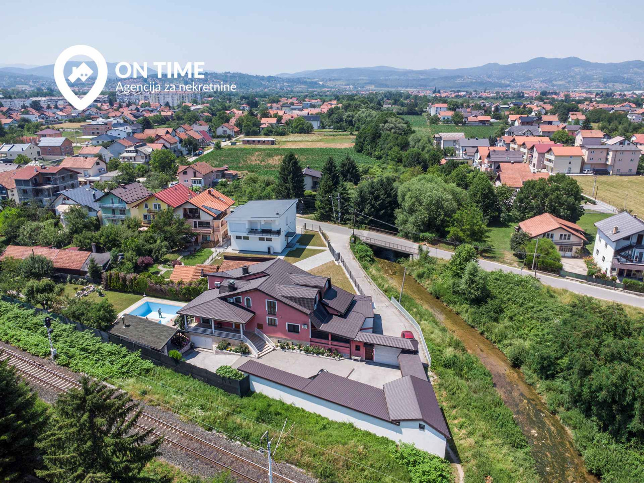 ON TIME prodaje: Kuća sa bazenom, Otes - Ilidža 24