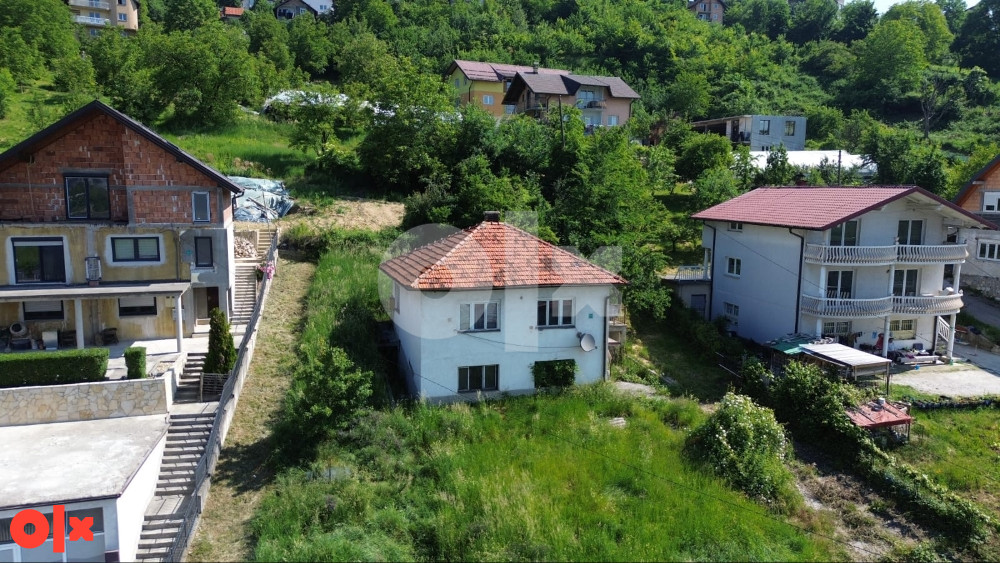 Biro HM/ Zemljiste sa kucom Brijesce 4