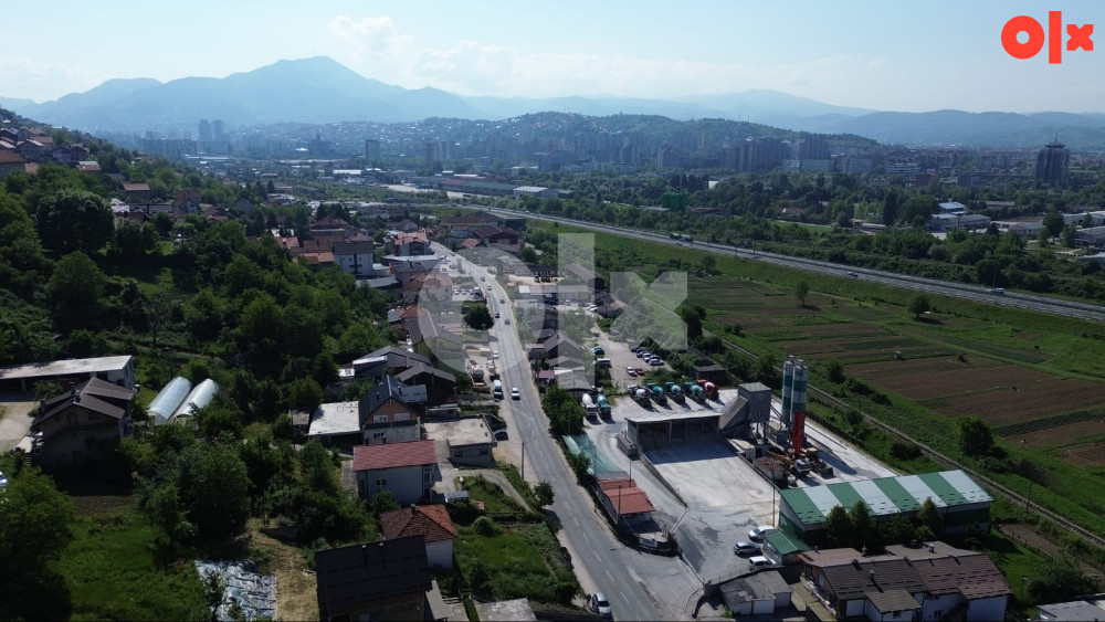 Biro HM/ Zemljiste sa kucom Brijesce 11