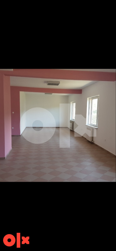 Poslovni prostor Banja Luka( izdavanje 180 m2, 20 parking mjesta) 7