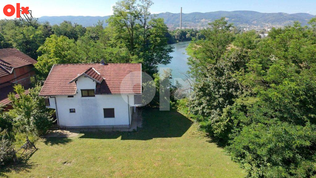 KUĆA NA VRBASU; plac od 1500m2 sa top kućom 6