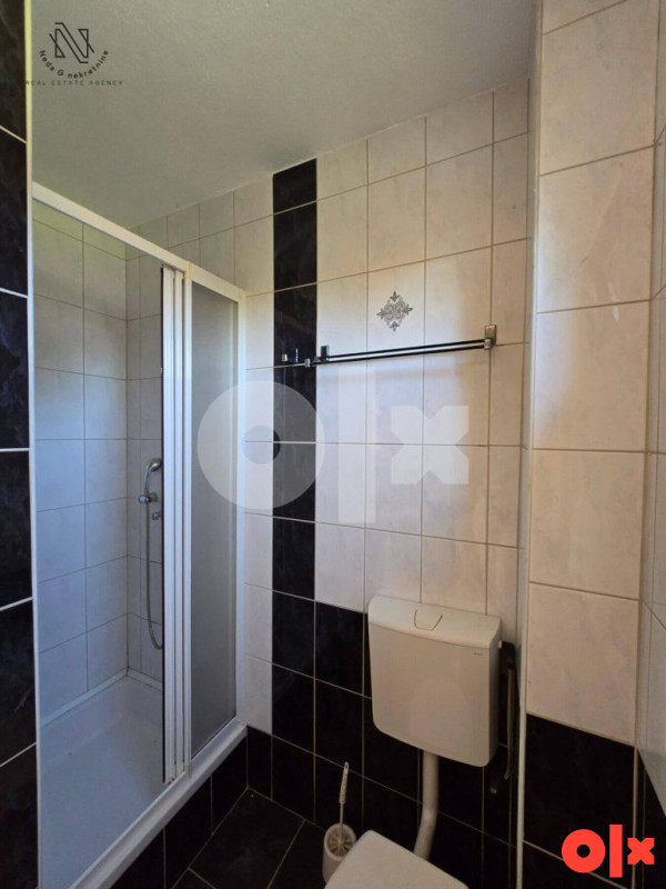 KUĆA NA VRBASU; plac od 1500m2 sa top kućom 17