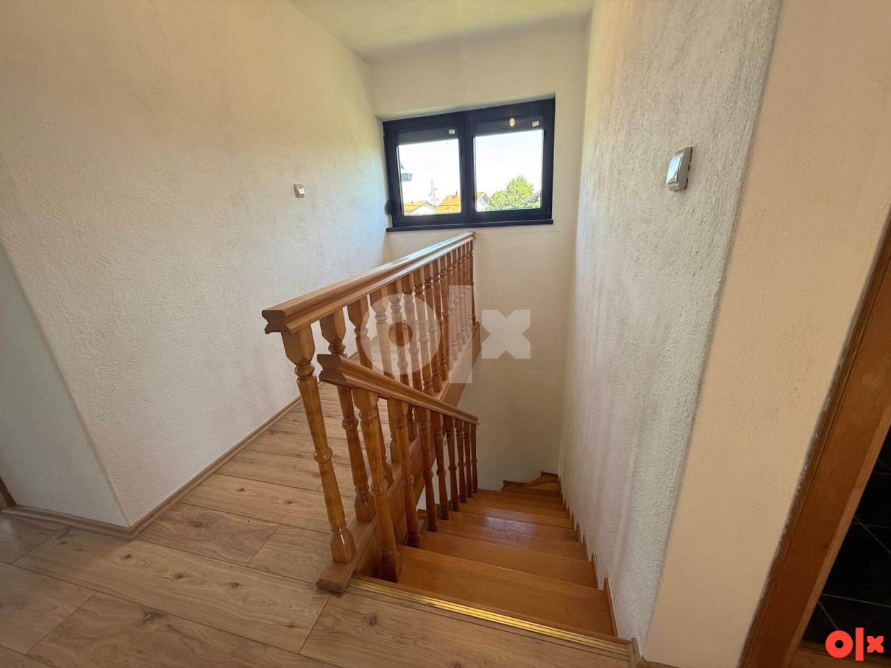 KUĆA NA VRBASU; plac od 1500m2 sa top kućom 19