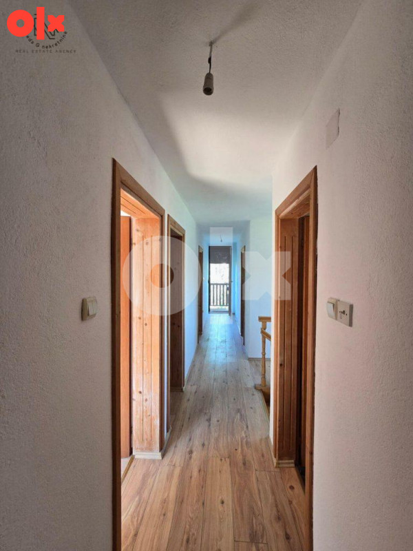 KUĆA NA VRBASU; plac od 1500m2 sa top kućom 23