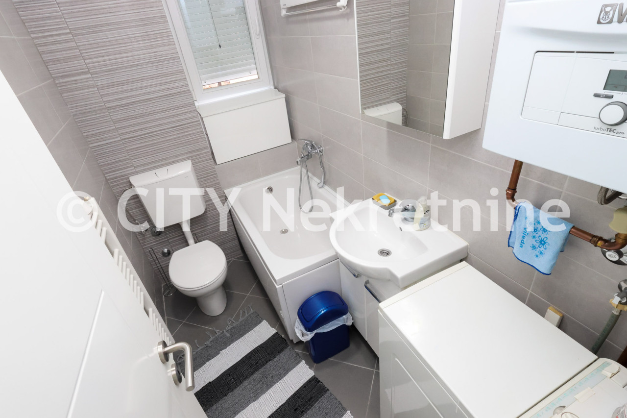 Manji dvosoban namješten stan - Centar - Marijin dvor - 33 m2 11