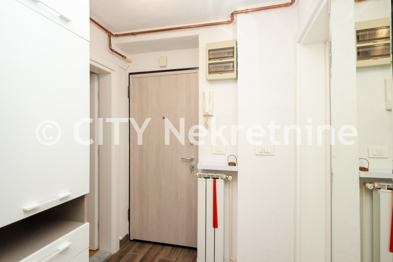Manji dvosoban namješten stan - Centar - Marijin dvor - 33 m2 12