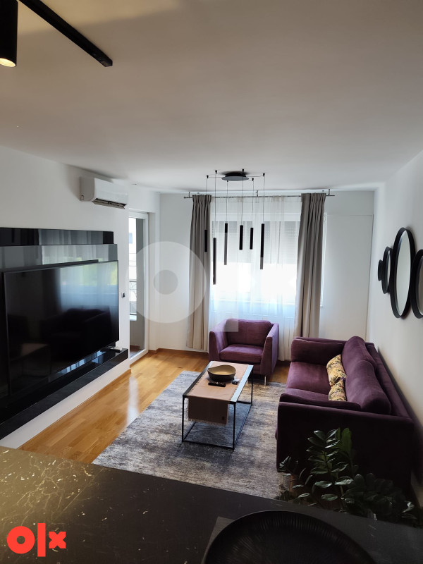 IZDAJE SE - DVOSOBAN STAN 51 m2 - BULEVAR - SARAJEVO 10