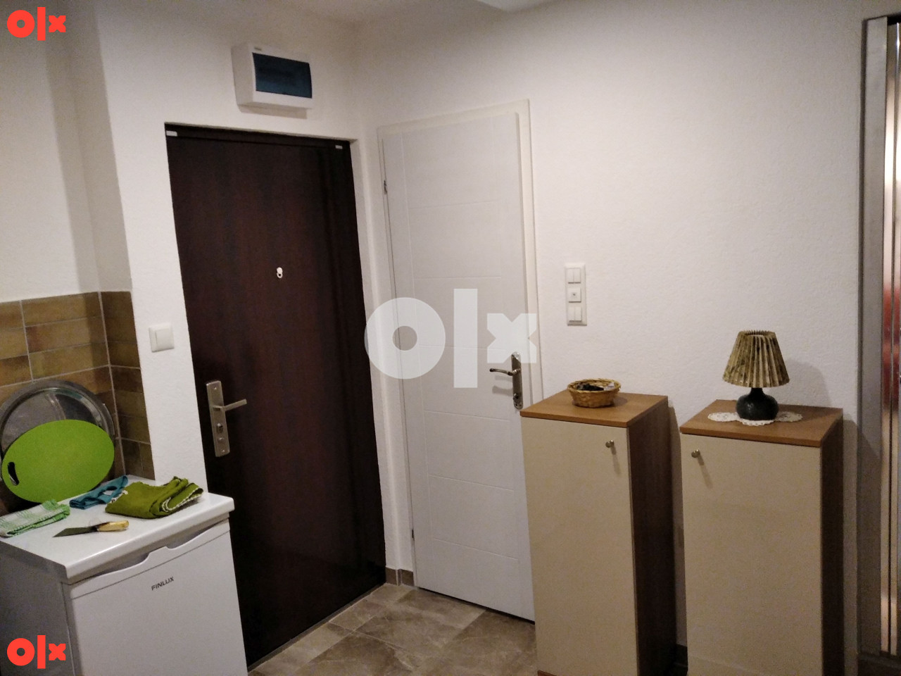 Iznajmljujem garsonjeru 20 m2 - Tuzla
