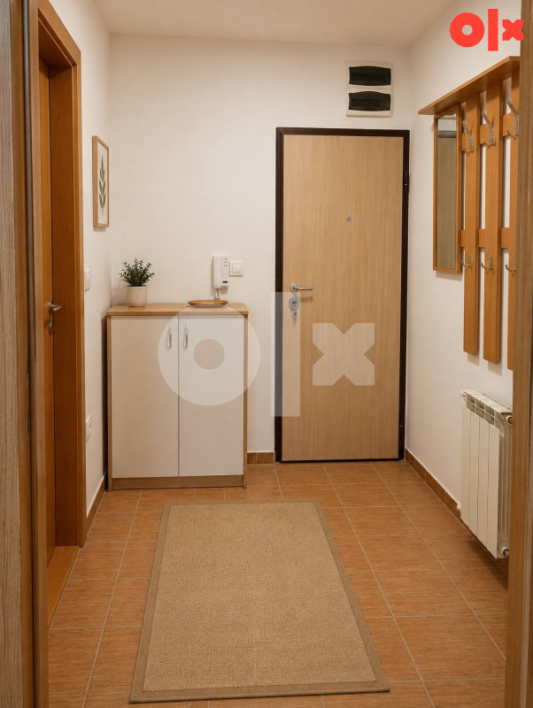 ANIVA APARTMAN 7