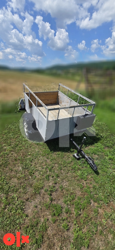 Auto prikolica 2