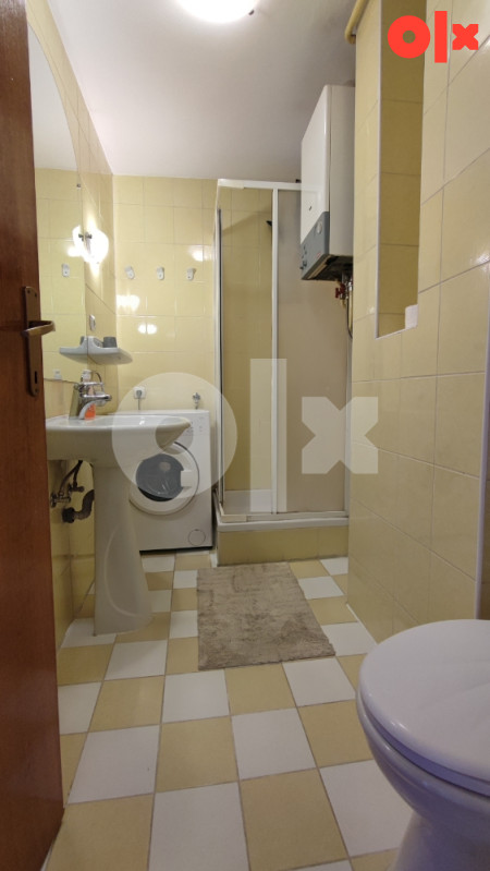 Grbavica dvosoban namješten stan 53m2 10