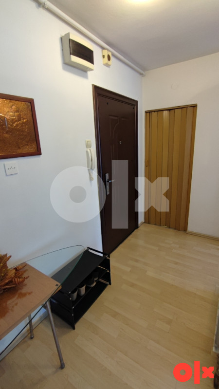 Grbavica dvosoban namješten stan 53m2 6
