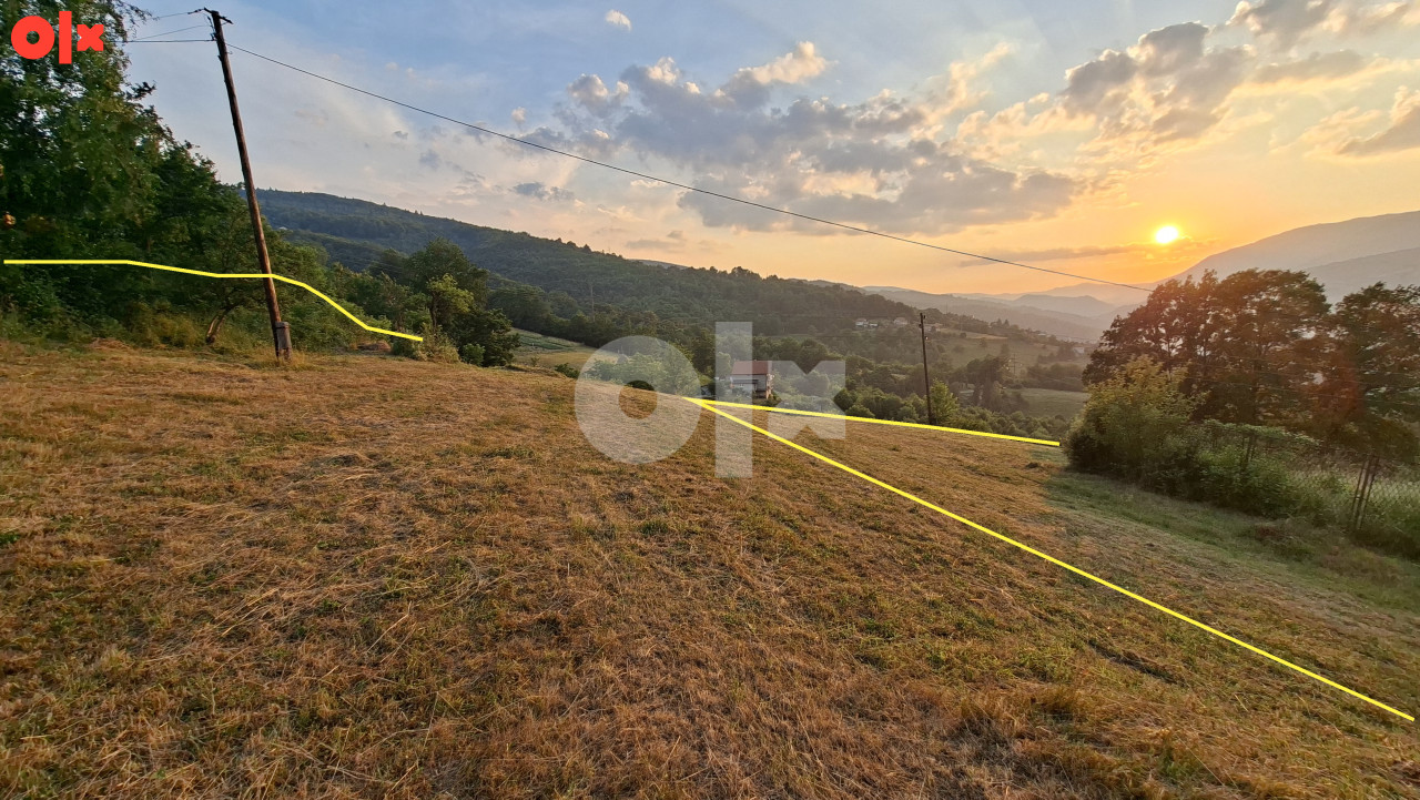 Zemljište Travnik 1867m2 2