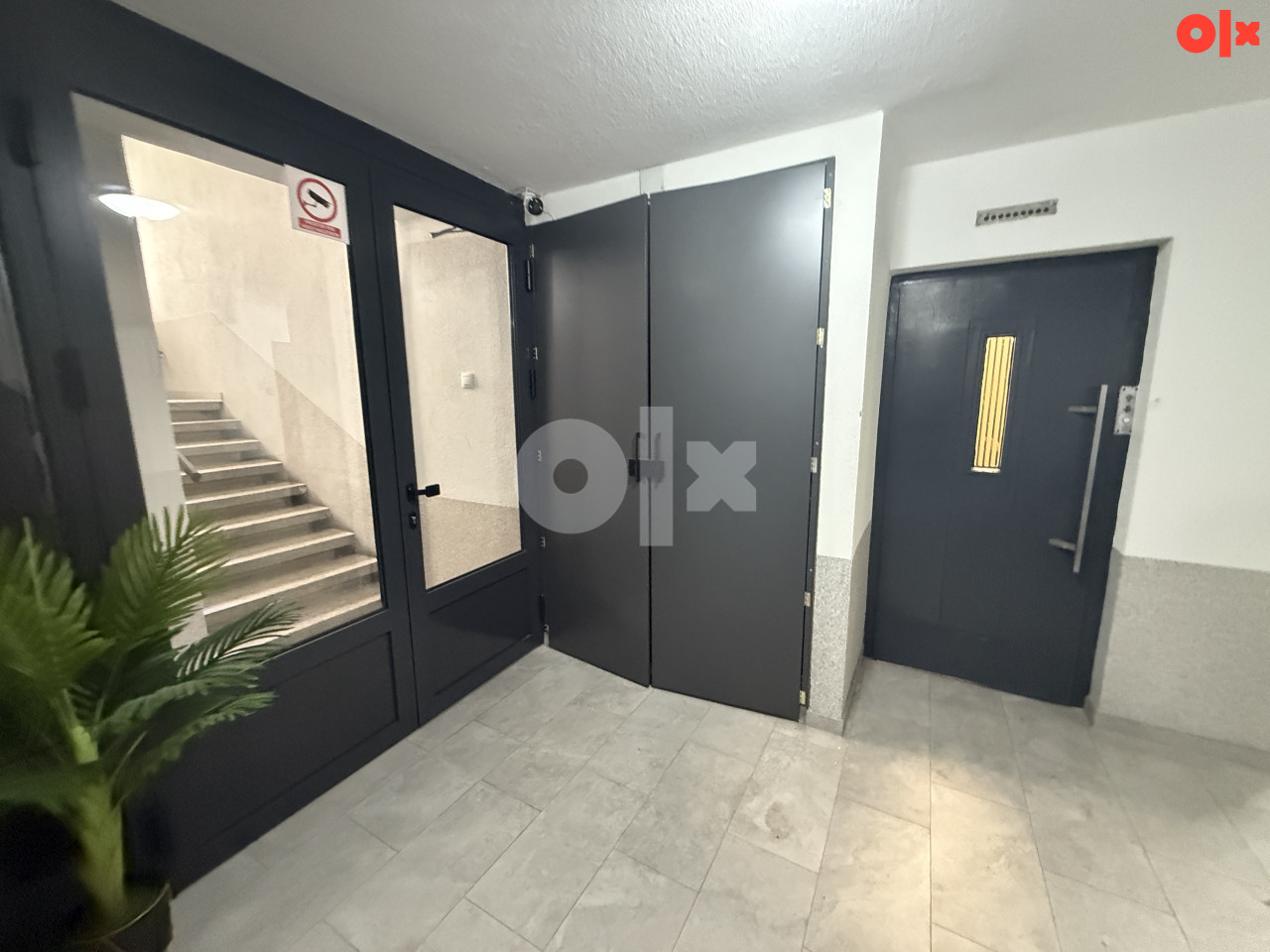 Renoviran trosoban stan 64 m2 Sarajevo Novi Grad 4