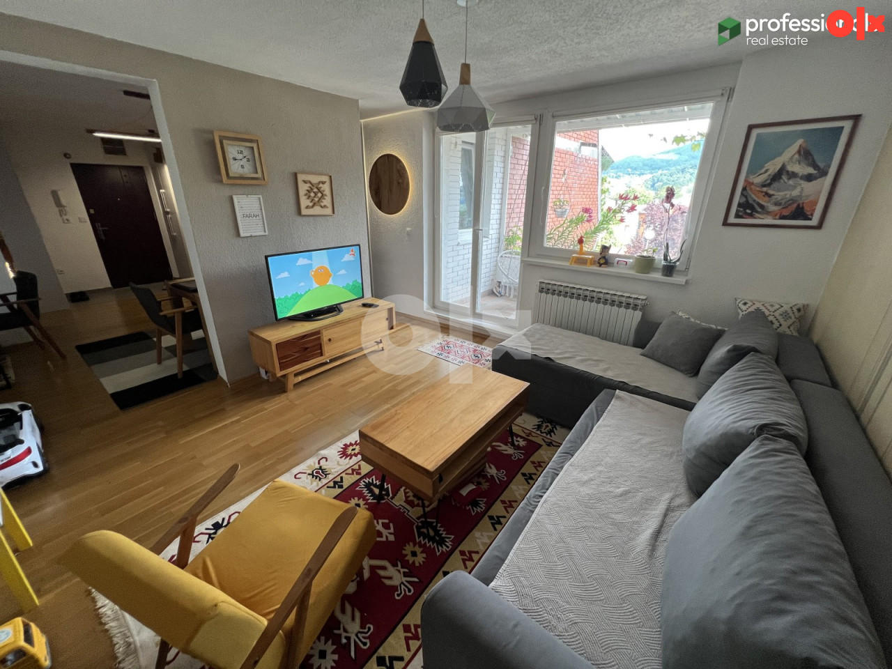 Trosoban Stan Vogošća Sarajevo 76 m2 (90m2) 3