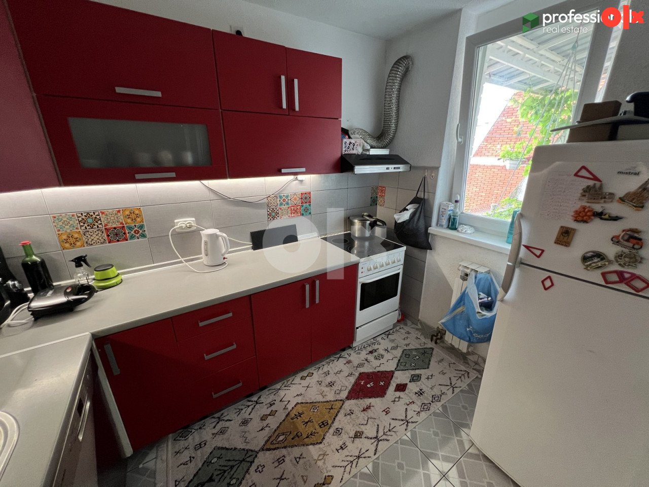 Trosoban Stan Vogošća Sarajevo 76 m2 (90m2) 8