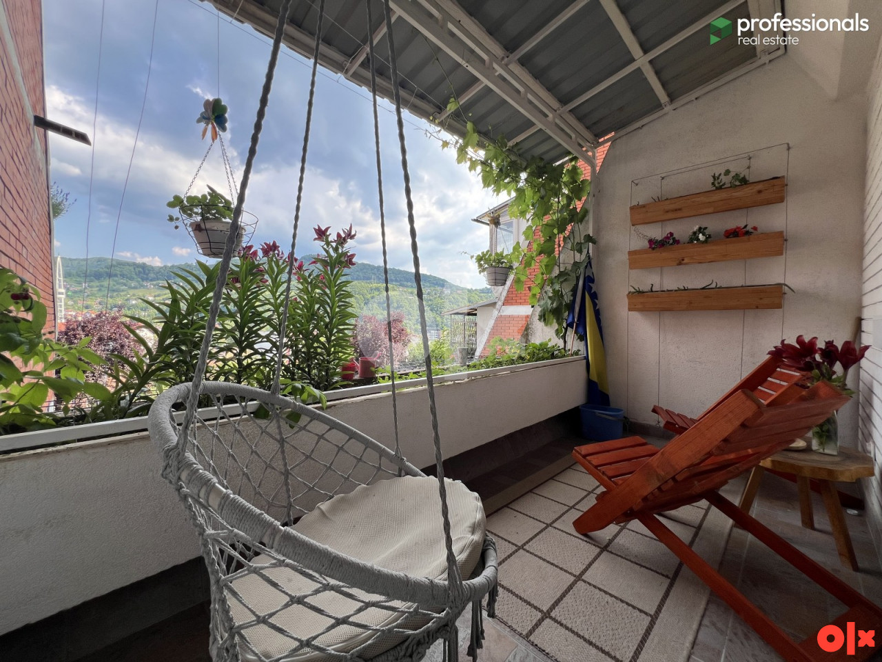 Trosoban Stan Vogošća Sarajevo 76 m2 (90m2) 9