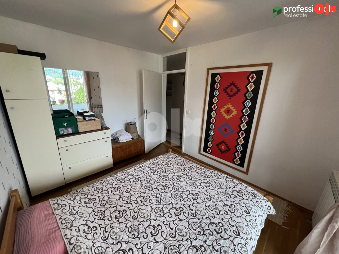 Trosoban Stan Vogošća Sarajevo 76 m2 (90m2) 12
