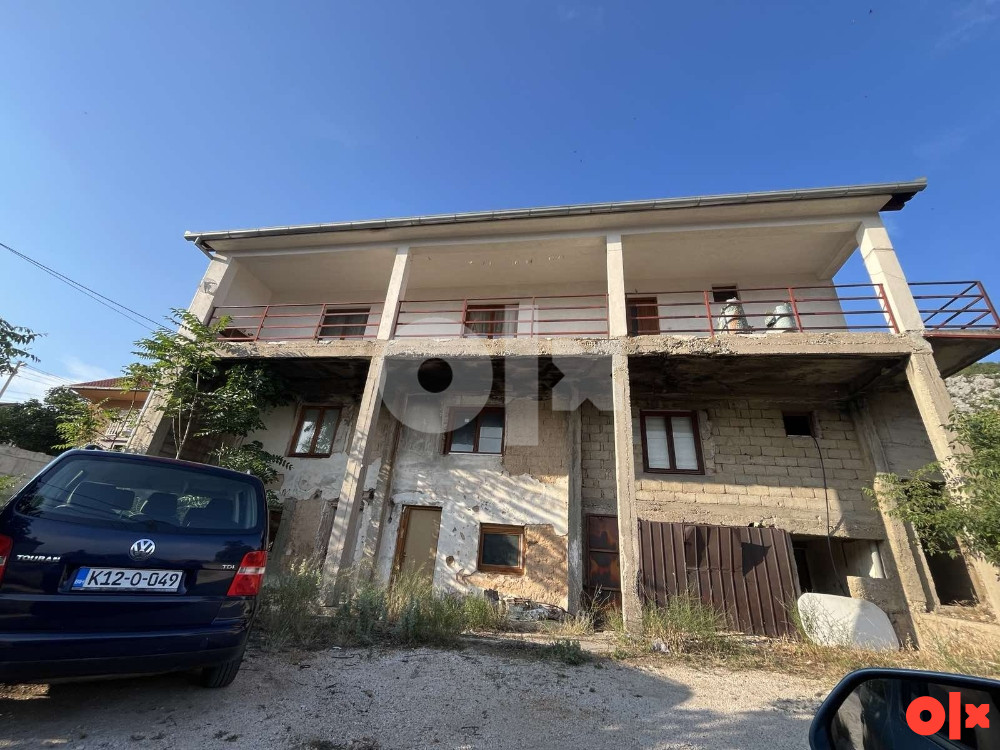 KARTEL/ Mostar Porodična kuća sa okućnicom od 4000m2 6