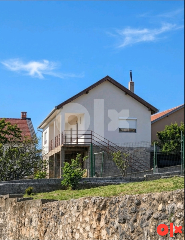 KARTEL/ Mostar Porodična kuća sa okućnicom od 4000m2 2