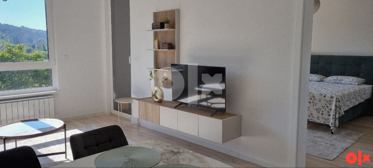 TOP! Apartman kod Panonike: 2 Kupatila + Privatna GARAŽA