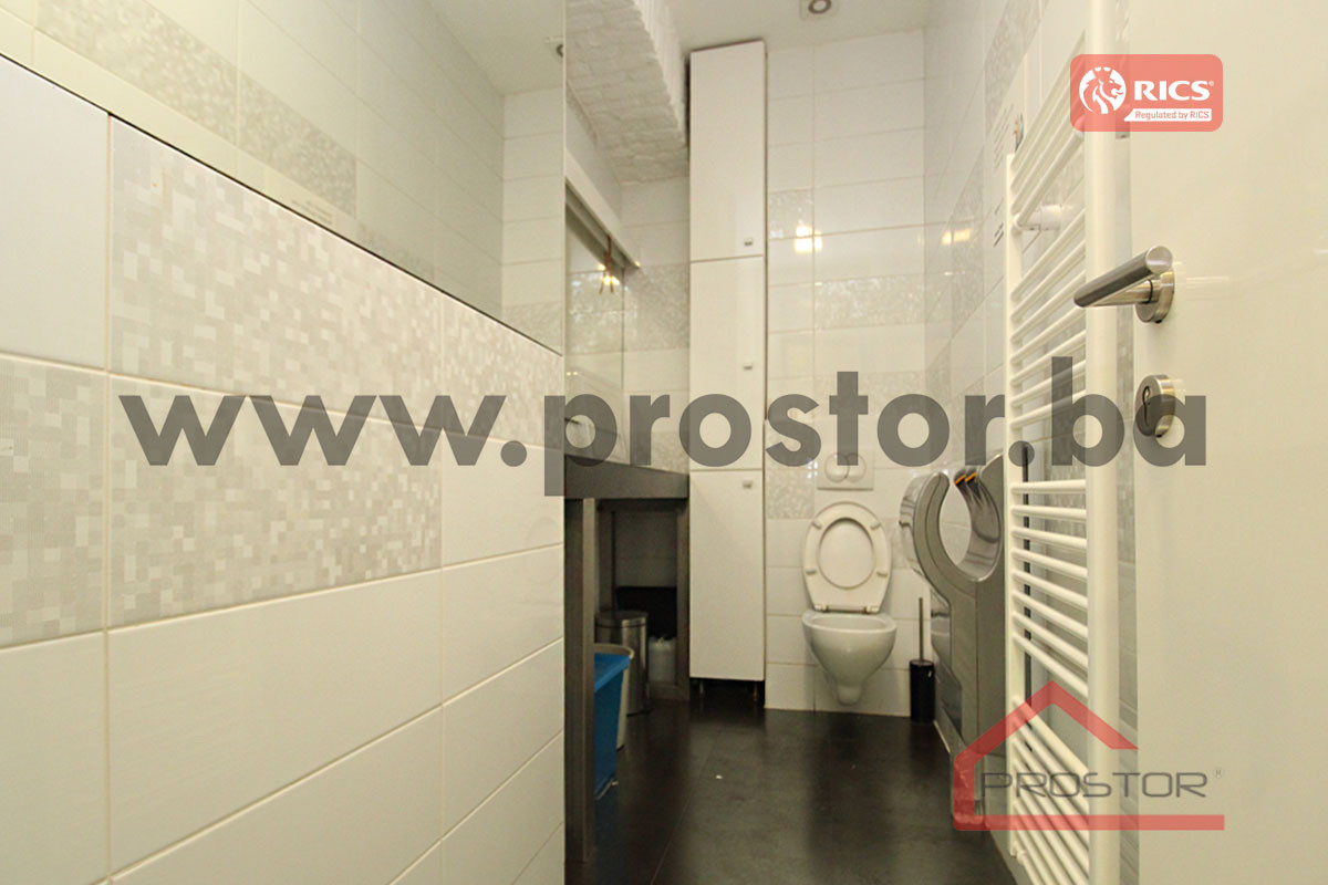 PROSTOR izdaje: Poslovni prostor, 78m2, Centar 11