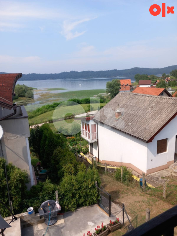 Izdajem, iznajmljujem vikendicu 2