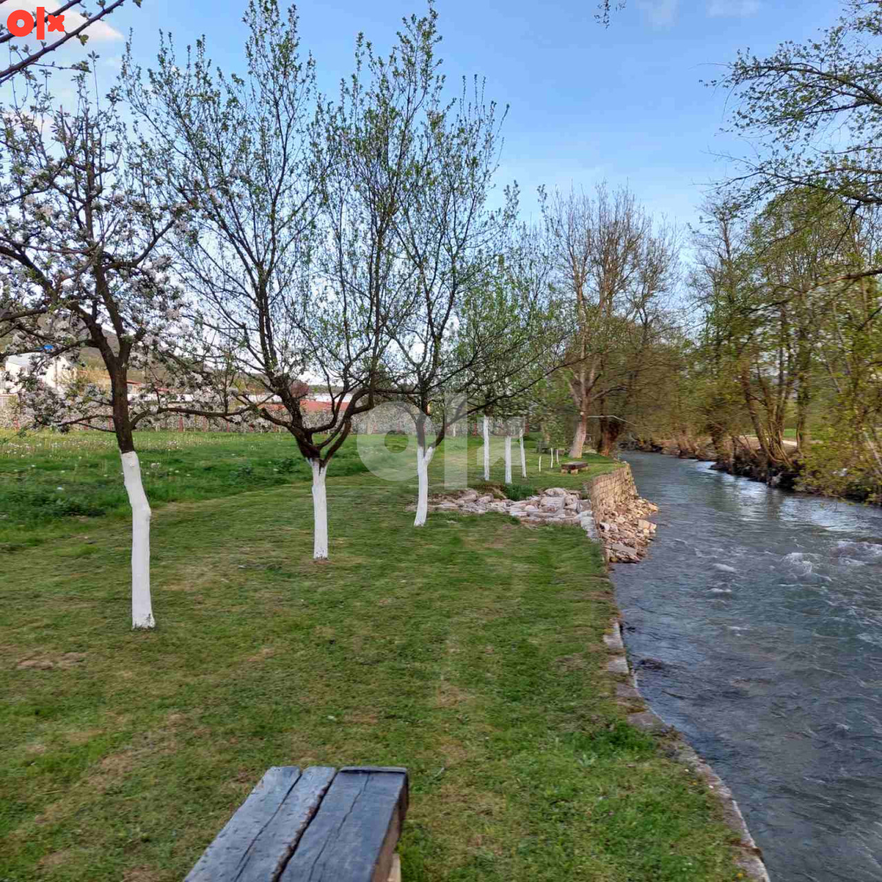 Kuća sa zemljištem i pomocnim objektima Kiseljak - Drazevici
