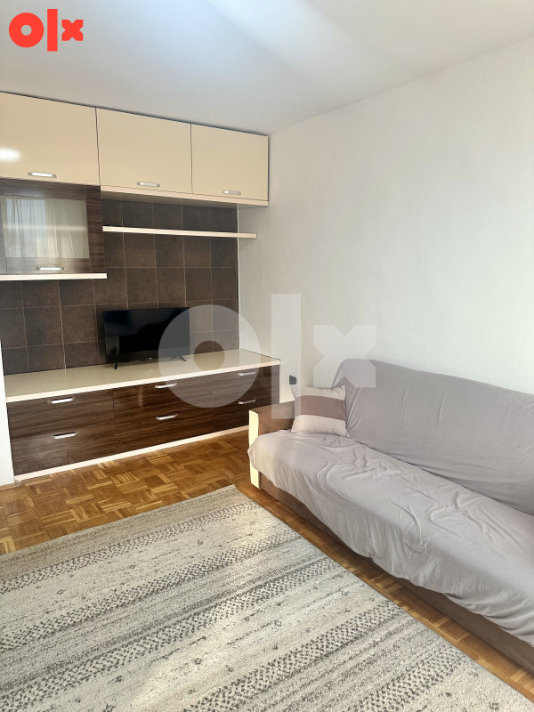 Stan Ilidža 56m2 3