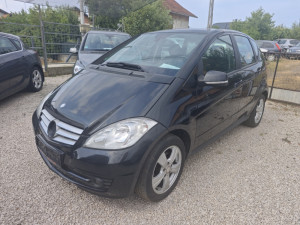 Mercedes-Benz A 180 HITNO