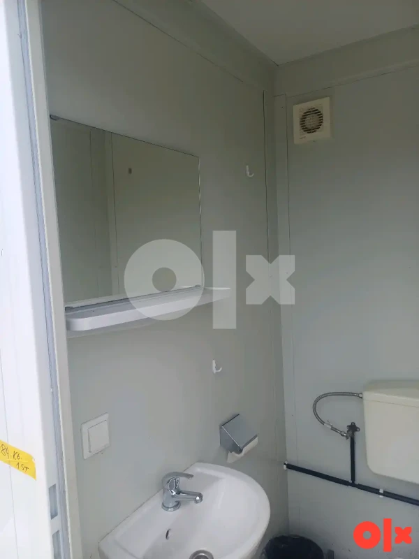 SANITARNI KONTEJNER 9