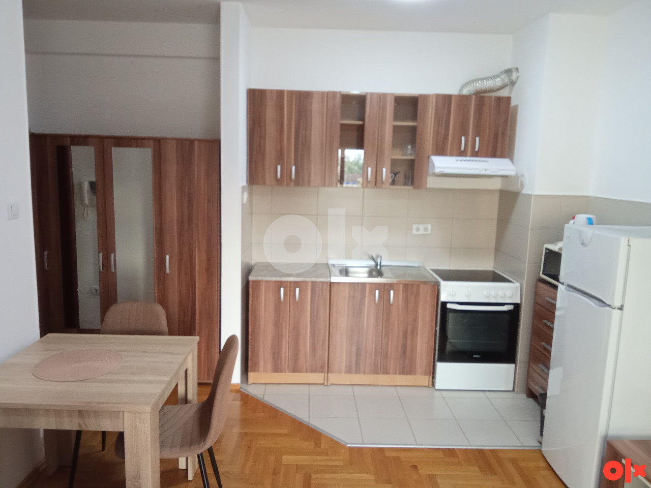 Stan Banja Luka 30m2 4