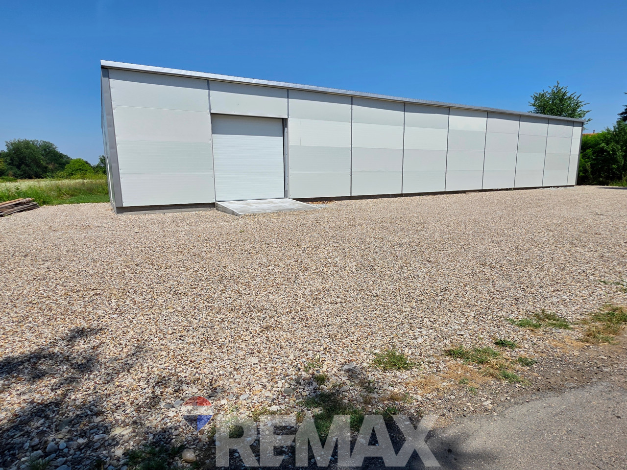 Poslovni prostor-hala 270m2 za najam u Petoševcima, Laktaši 3