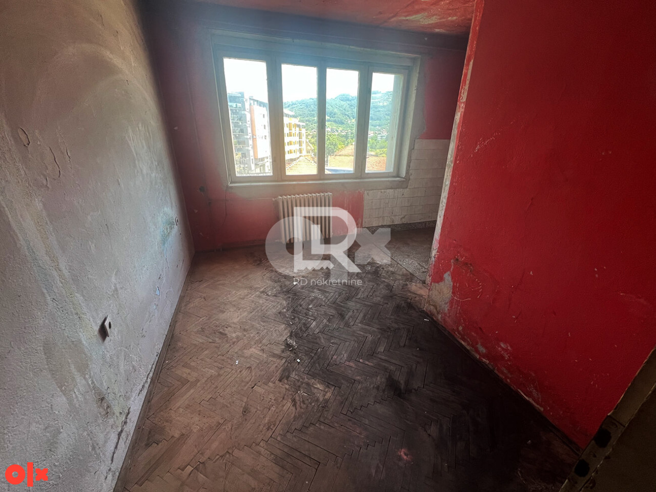 Na prodaju jednosoban stan 41 m2, za renoviranje, Širi centar 6