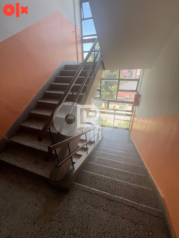 Na prodaju jednosoban stan 41 m2, za renoviranje, Širi centar 13