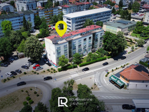 Na prodaju jednosoban stan 41 m2, za renoviranje, Širi centar photo 3