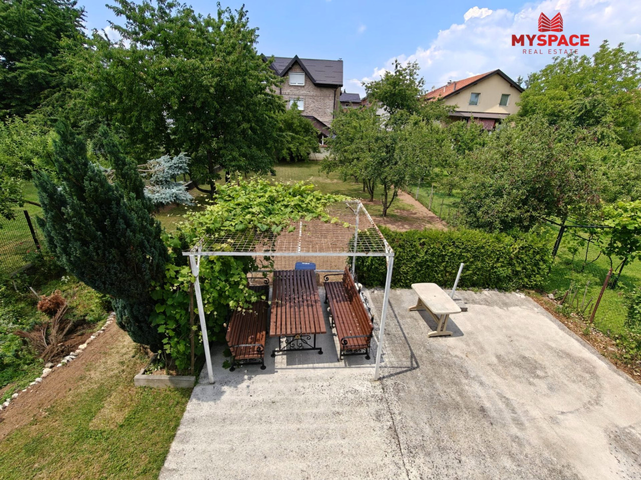 MY SPACE/ Stan u kuci/ Stup/ NAMJESTEN/ 110 m2 13