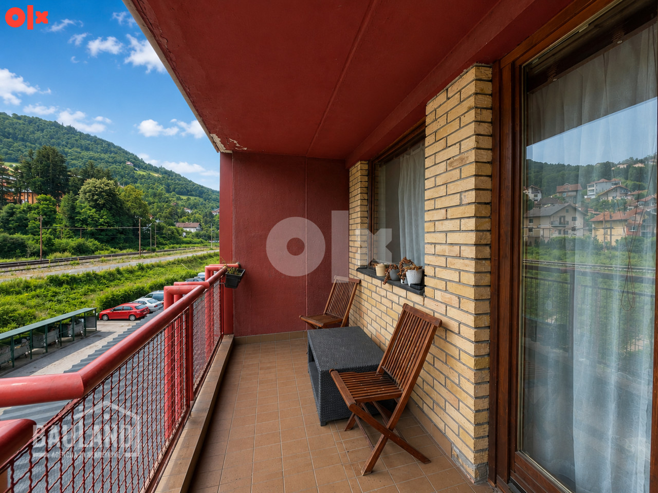 BAULAND/ Trosoban stan sa dva balkona 74,51 m2/Hadžići 16