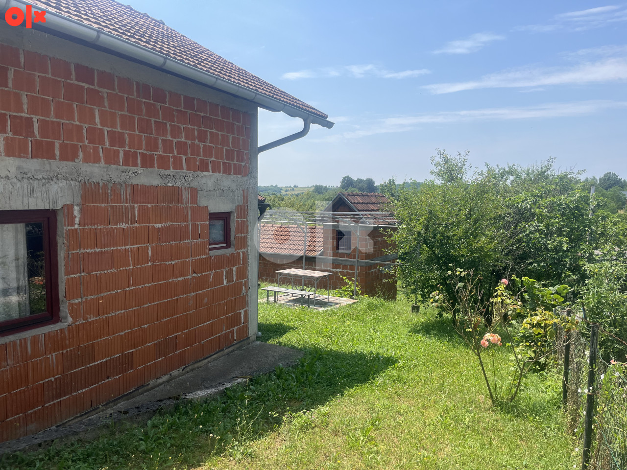 Kuća Jablan Laktaši sa p. objektom i vocnjakom plac 1000m2 2