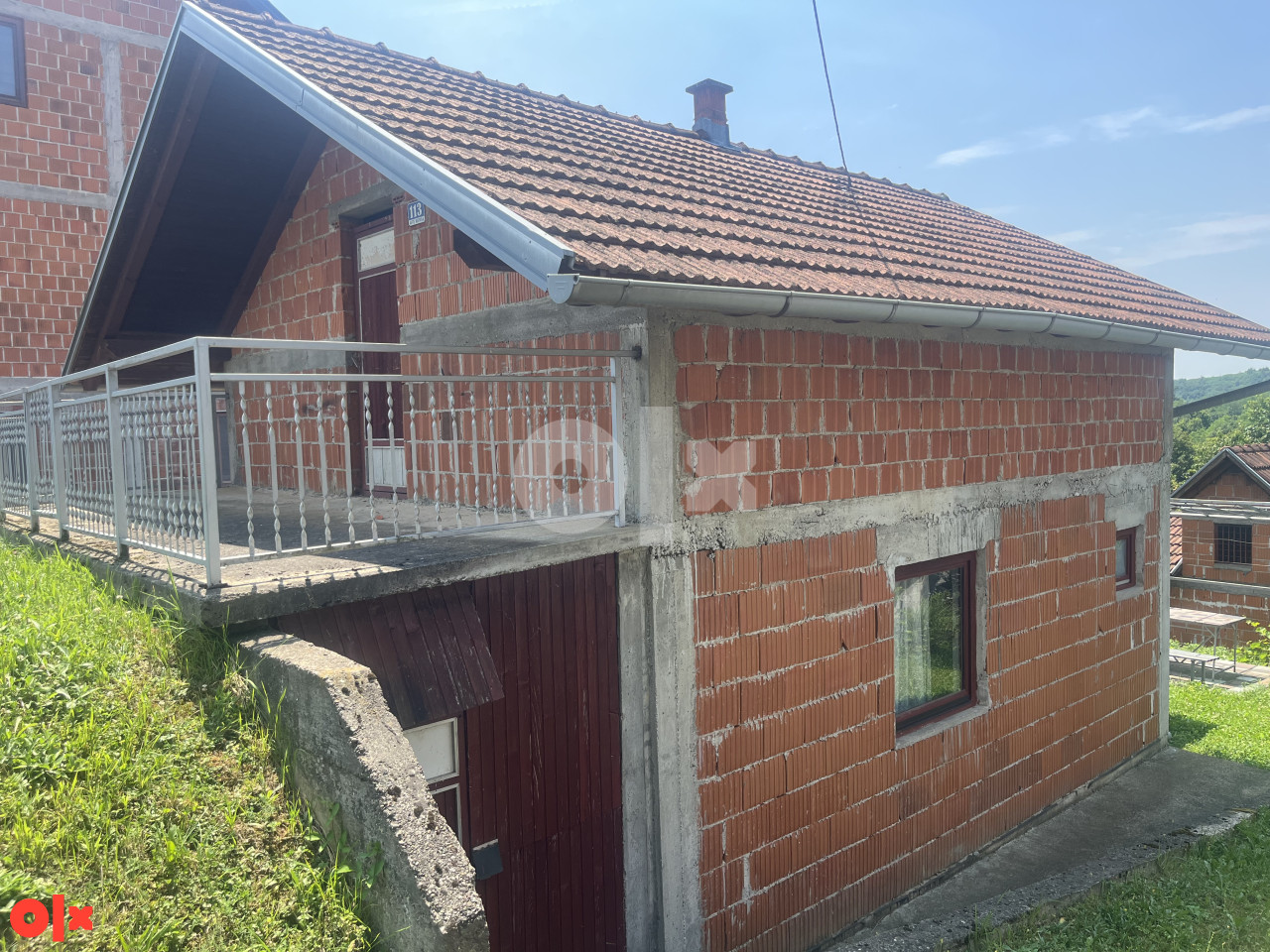 Kuća Jablan Laktaši sa p. objektom i vocnjakom plac 1000m2 3