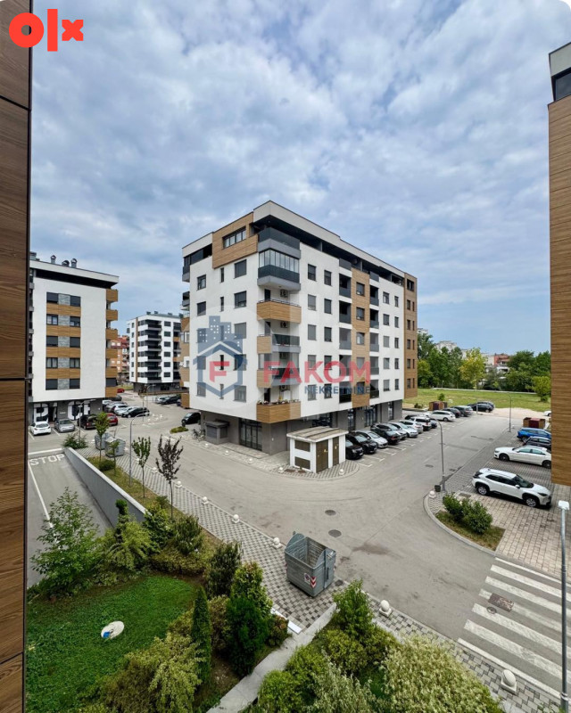 Iznjamljuje se dvosoban stan, podnožje Starčevice 9